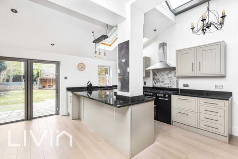 96 Waddon Road, Croydon, CR0 4JG