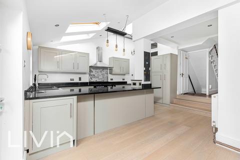 96 Waddon Road, Croydon, CR0 4JG