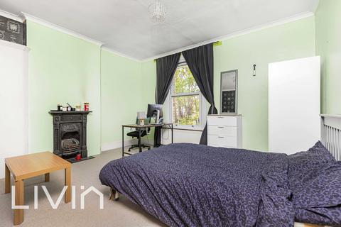96 Waddon Road, Croydon, CR0 4JG
