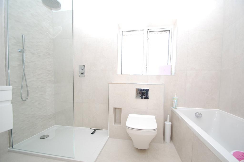 Bath/Shower Room