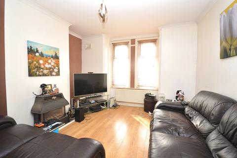 10 Greenfield Road, Folkestone, CT19 6EP