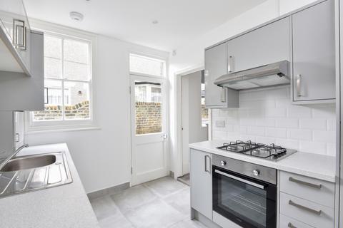 2 bedroom flat to rent, Ivydale Road, London, SE15