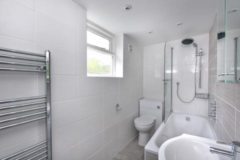 2 bedroom flat to rent, Ivydale Road, London, SE15