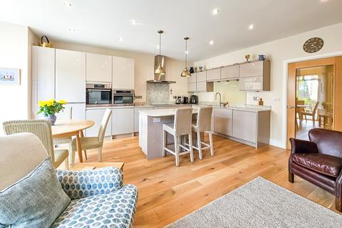 10 Beech Close, Harrogate, HG2 0FE