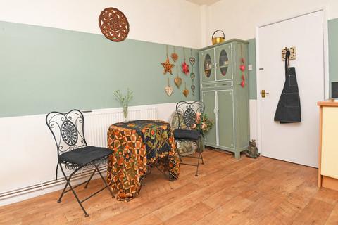 2 bedroom terraced house for sale, Omega Street, Harrogate