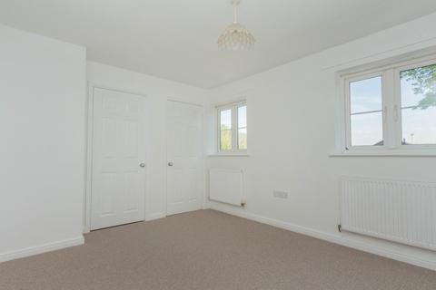 2 bedroom end of terrace house for sale, Fernmoor Drive, Wellingborough NN9