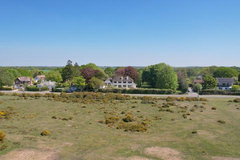 4 bedroom detached house for sale, Main Road, East Boldre SO42