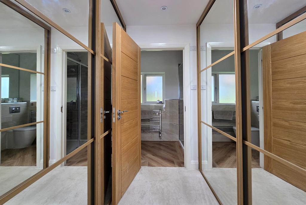 UTR Dressing Area