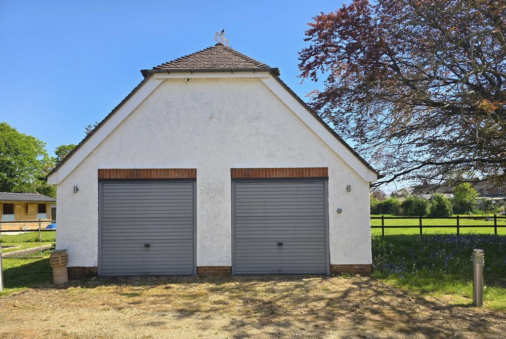 UTR Garage