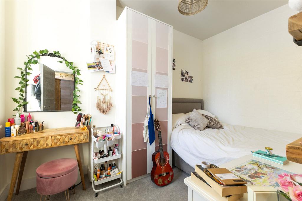 Bed 2