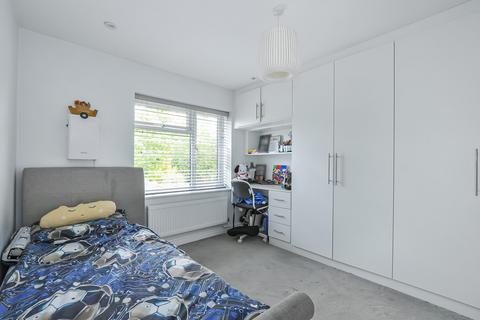 28 Coleridge Crescent, Colnbrook, Slough, SL3 0PY