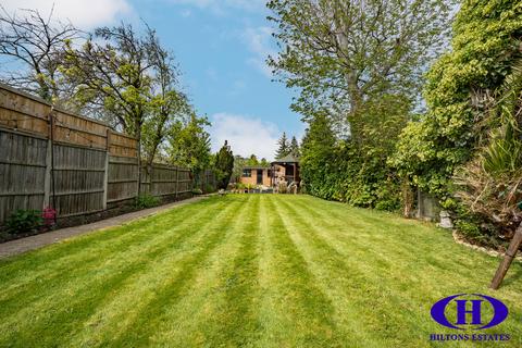 7 bedroom semi-detached house for sale, Norwood Road, Southall