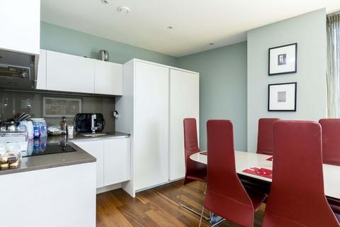 2 bedroom apartment to rent, Gunwharf Quays, Portsmouth PO1