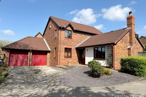 5 Bramble Close, Great Boughton, Chester, CH3 5XN