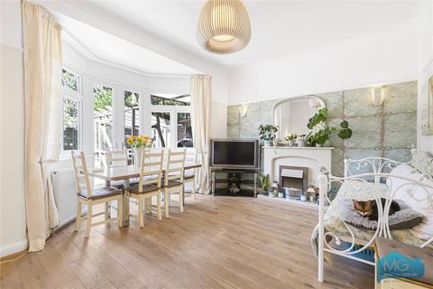 63 Brownlow Road, London, N11 2BJ