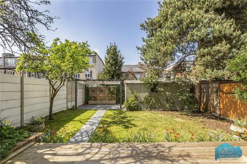 63 Brownlow Road, London, N11 2BJ