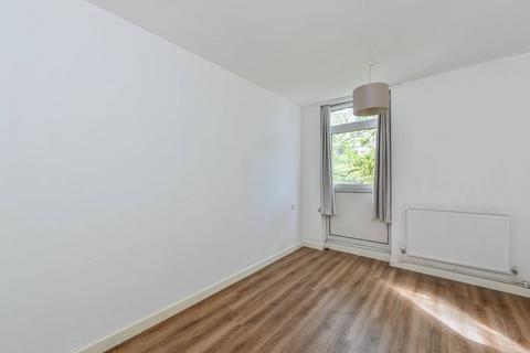 66 Lansdowne Way, London, SW8 2DR