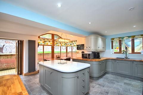 4 bedroom detached house for sale, Sanderling Rise, Burntwood, WS7