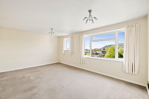 2 bedroom flat for sale, Leyburne Road, Dover, CT16