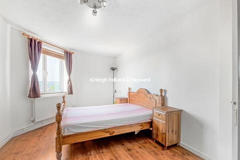 1 bedroom flat to rent, Pollard Close, London, N7