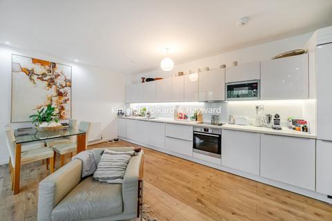 2 bedroom flat to rent, Cabanel Place, Kennington, London, SE11