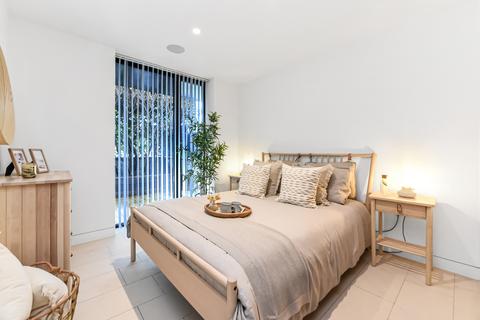 2 bedroom flat to rent, Latitude House, London NW1