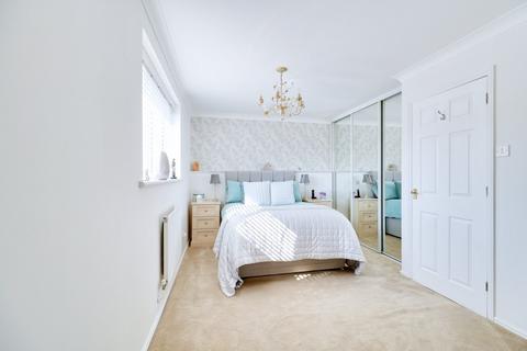 23 Birch Crescent, South Ockendon, RM15 6TZ