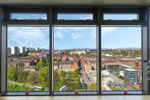 15/3, 1 Meadowside Quay Square, Glasgow, G11 6BS