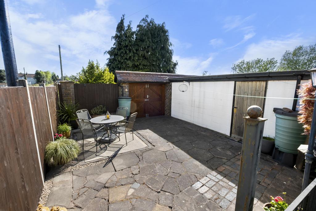 Patio & Garage
