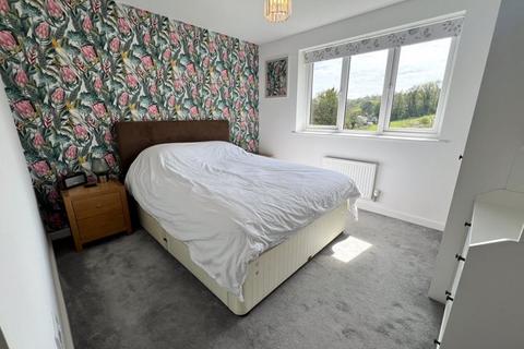 3, Manor View Lower Road, Temple Ewell, Dover, CT16 3PU