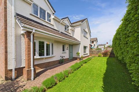 undefined, Maes Brynglas, Peniel, Carmarthen