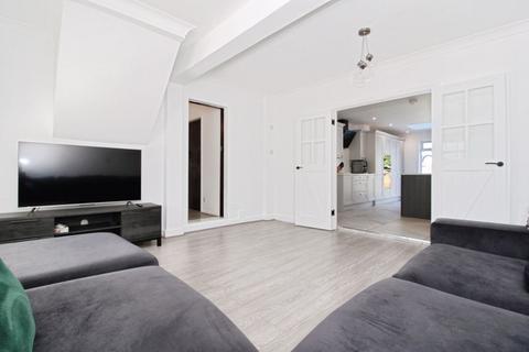 62 Ashtree Road, Walsall, WS3 4LS