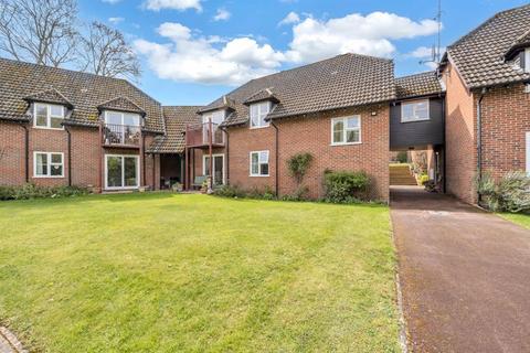 2 bedroom retirement property for sale, Southgate House, Bury St Edmunds