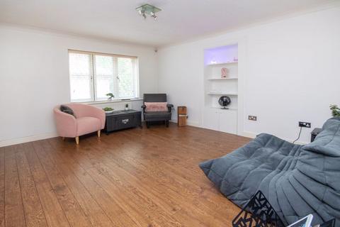 3 bedroom semi-detached house for sale, Marchwood