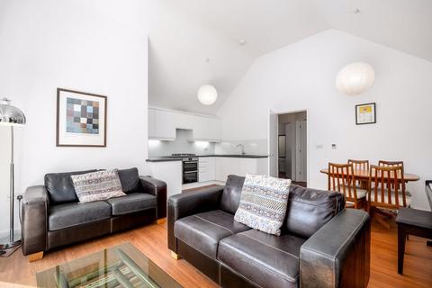 2 bedroom detached bungalow for sale, Broad Close, Hersham.