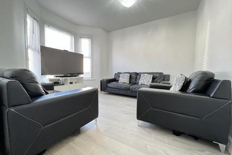 3 bedroom house for sale, Cobham Road, Seven Kings