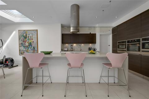 18 Esher Place Avenue, Esher, KT10 8PY