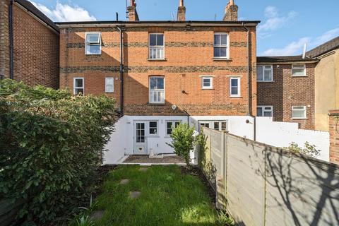 2 bedroom terraced house for sale, Addison Road, Guildford