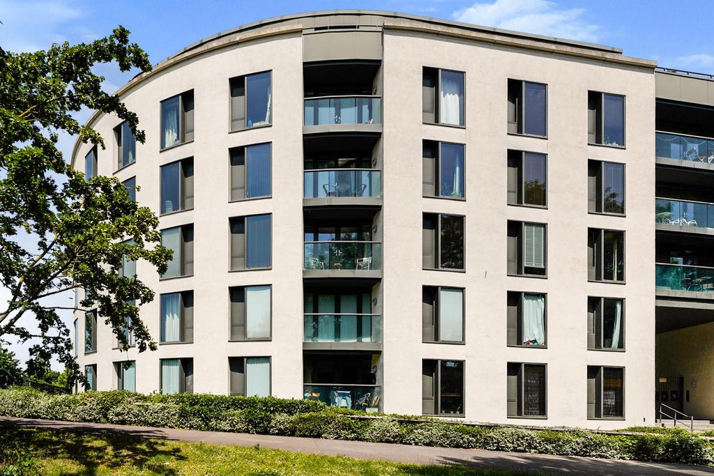 St James Apartments 1 bed apartment to rent - £950 pcm (£219 pw)