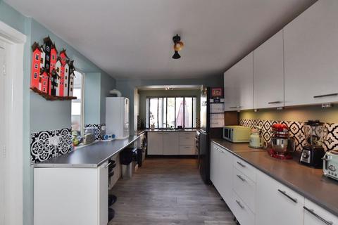 undefined, Ashley Road, Salisbury                          *VIDEO TOUR*
