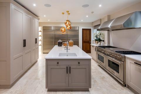 undefined, Stoke Wood, Stoke Poges, Slough, Buckinghamshire, SL2