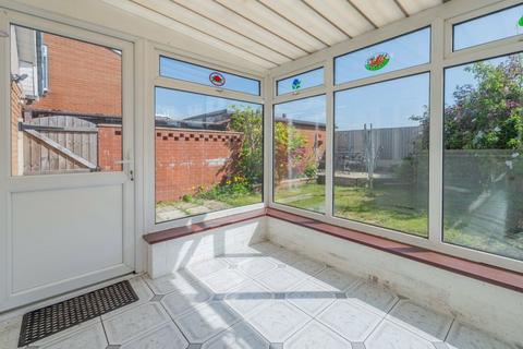 88 Crogen, Chirk, Wrexham, LL14 5BJ