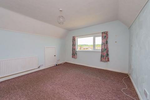 88 Crogen, Chirk, Wrexham, LL14 5BJ