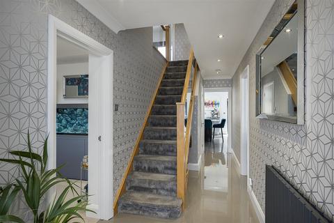 4 bedroom detached house for sale, Bradway, Whitwell