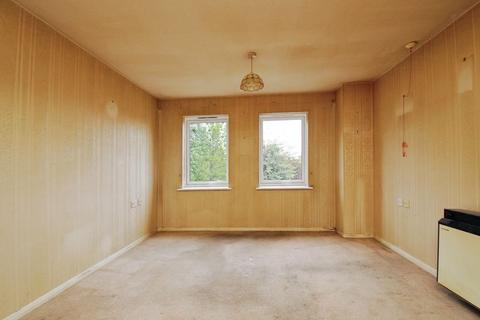 1 bedroom retirement property for sale, Granville Road, St. Albans AL1