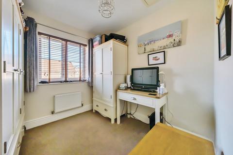 16 Blue Cedar Close, Yate, Bristol, BS37 4GE