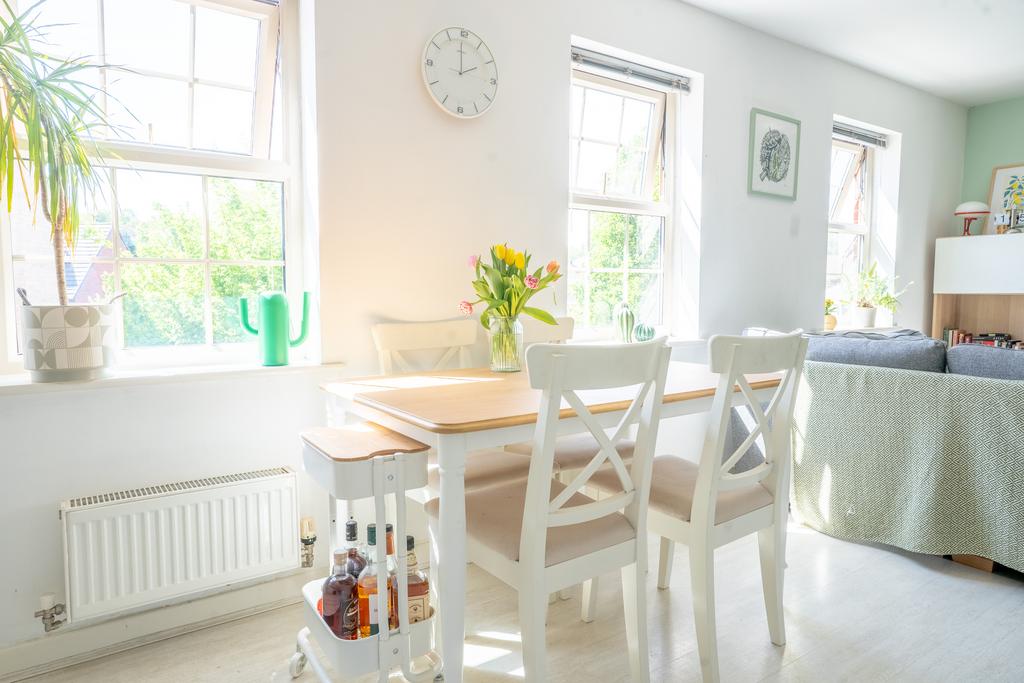 43raynvilleway16