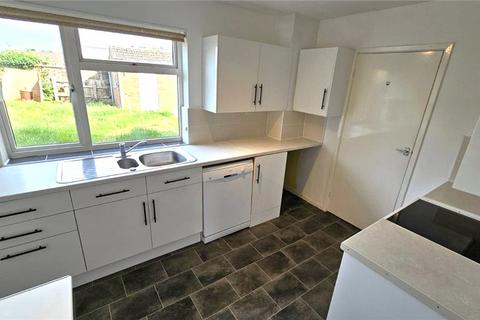 4 bedroom detached house to rent, Bedford MK43