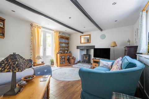 27 Jarvis Street, Upavon, Pewsey, SN9 6DU