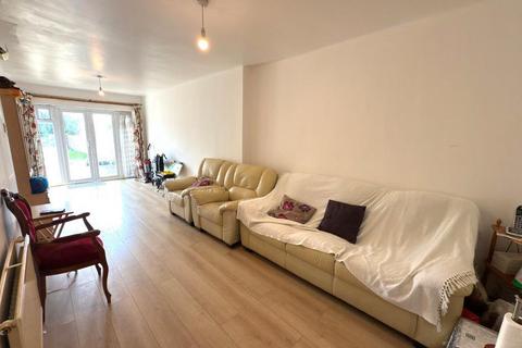3 bedroom semi-detached house for sale, Challney, Luton LU4